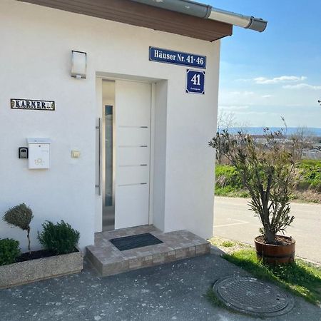 Haus Karner Vila Neusiedl am See Exterior foto